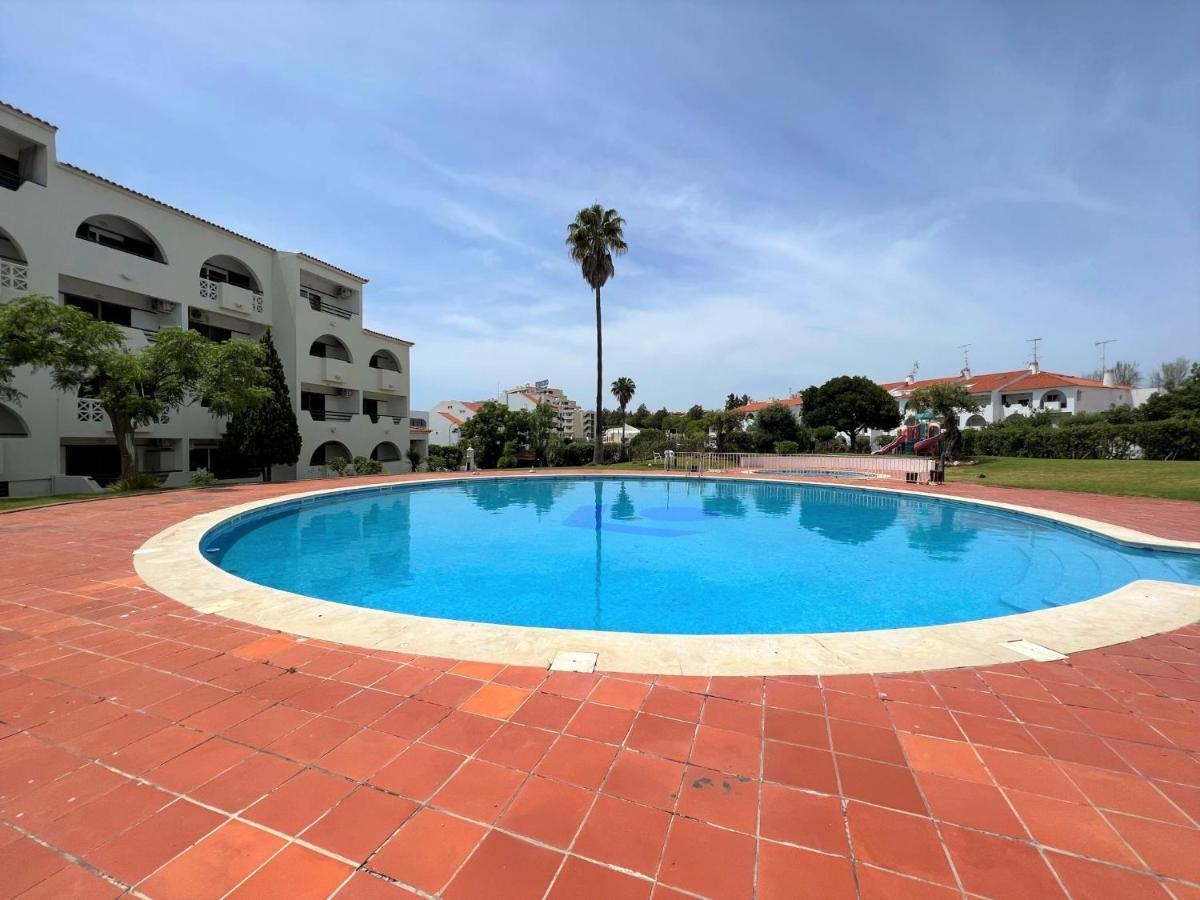 Апартаменты Albufeira Twins 2 With Pool By Homing Экстерьер фото